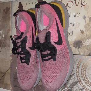 Women Nike Sneakers